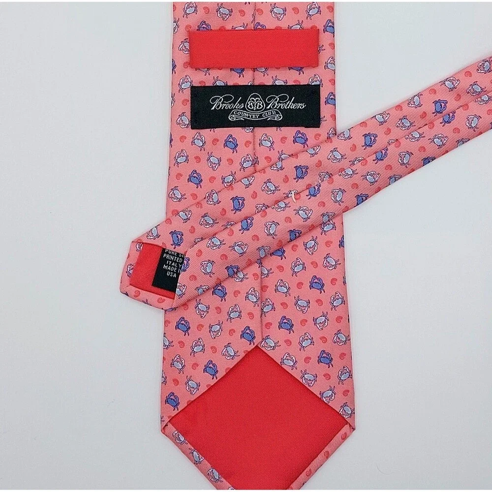 BROOKS BROTHERS Country Club Blue Crabs100% Silk Tie USA Made Pink Designer